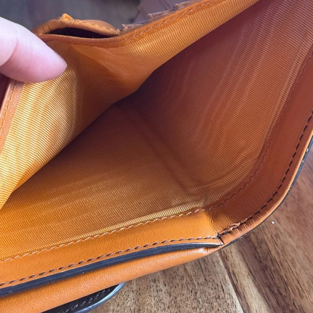 Salvatore Ferragamo Brown leather compact wallet see pictures - Picture 8 of 16
